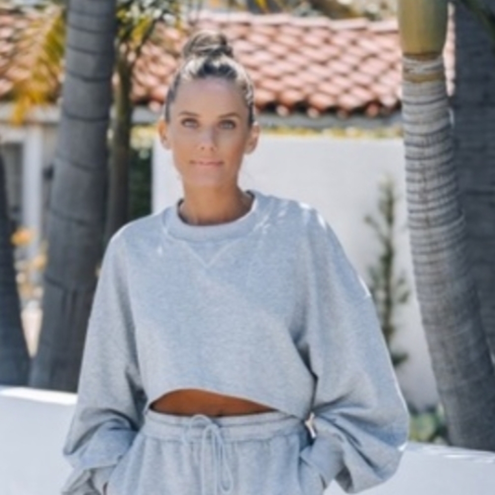 Lavender J Women's Cropped Sweatshirt